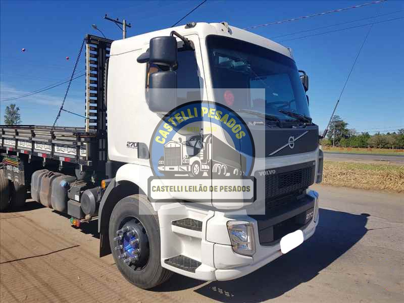 VOLVO VM270 2019