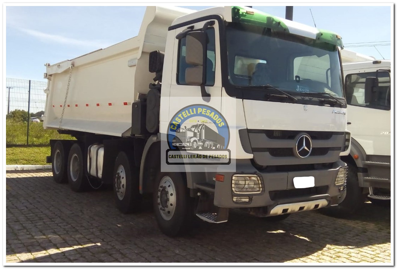 MERCEDES BENZ MB4844 2009